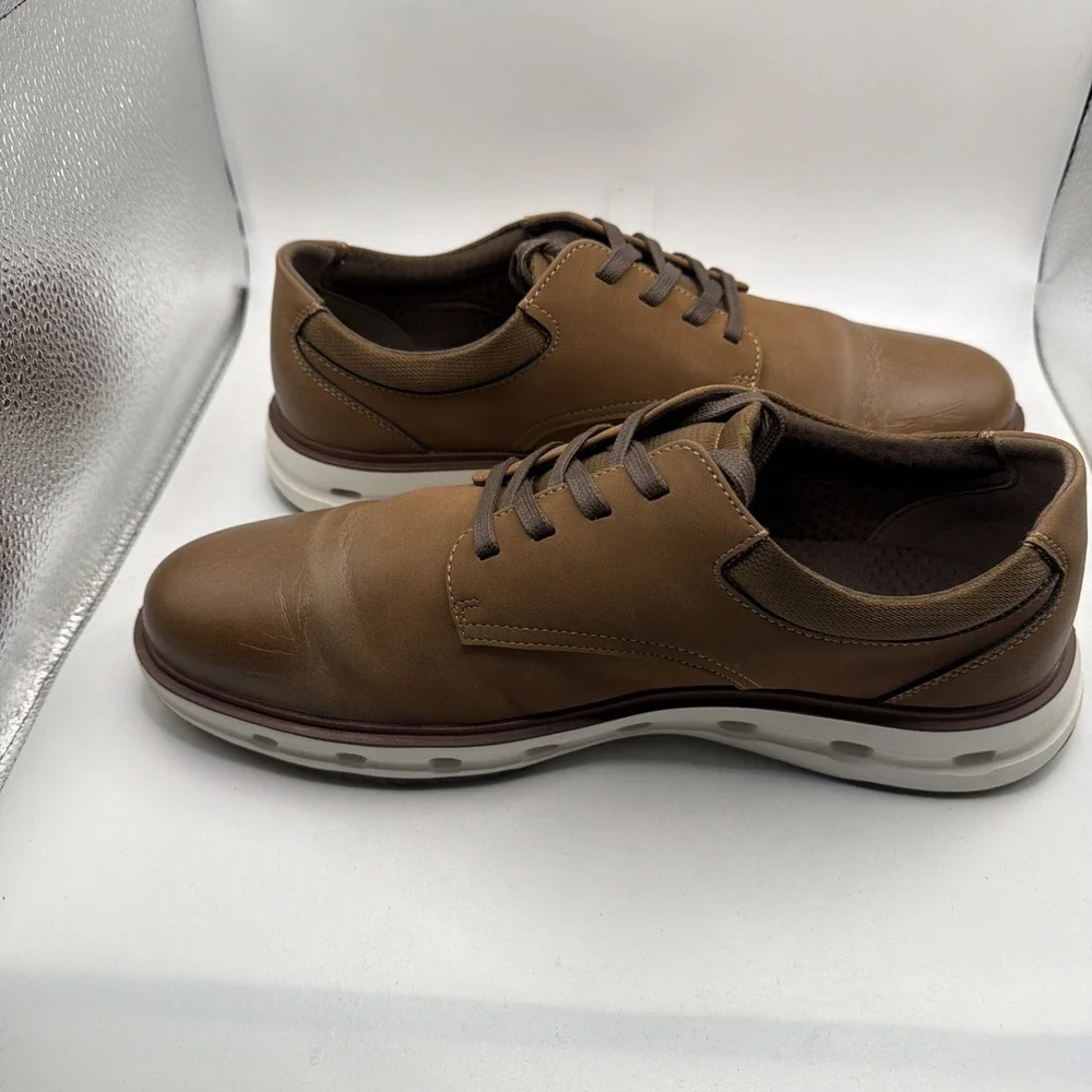 Lands End Sport Oxford Dark‎ Tan And White. Size 11